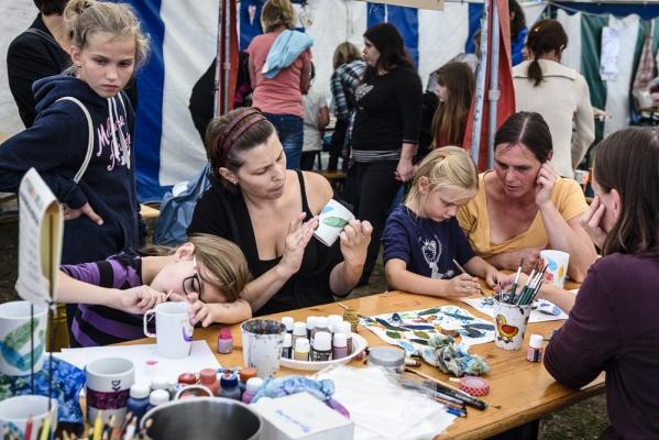Řemeslný workshop a sousedský festival Zažít Volyni jinak