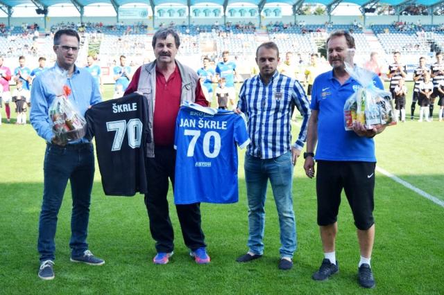 Jan Škrle slaví 70