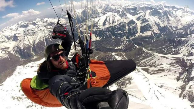Paraglidem po Tádžikistánu