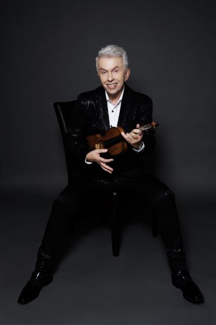 Galakoncert Jaroslava Svěceného - Tajuplné příběhy evropských houslí