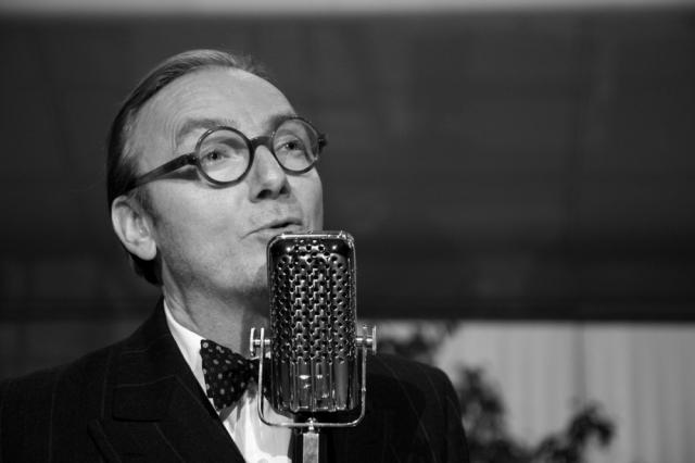 Ondřej Havelka a jeho Melody Makers (házejí) dávají Perly swingu