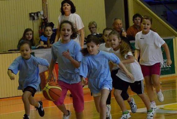 Liga žáků základních škol v basketbalu