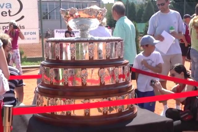 Slavná tenisová trofej ve Strakonicích