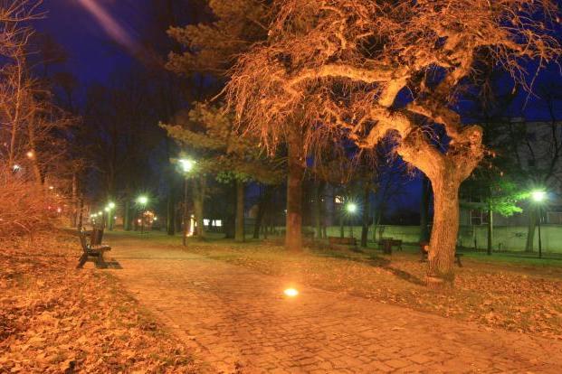 Prohlídka města za magického úplňku