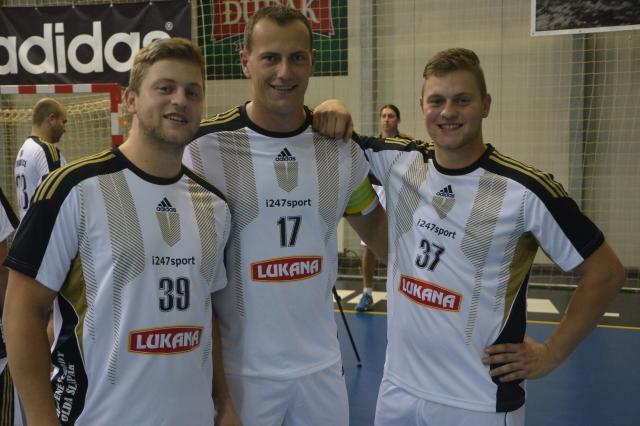 1.HK Dvůr Králové - HBC Strakonice 1921 20:26 (12:14)