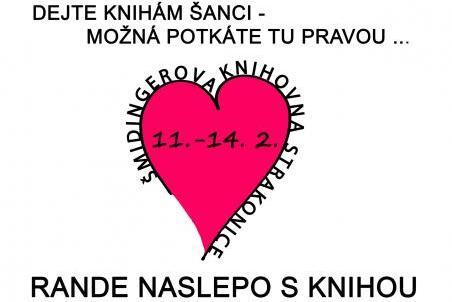 Rande naslepo s knihou