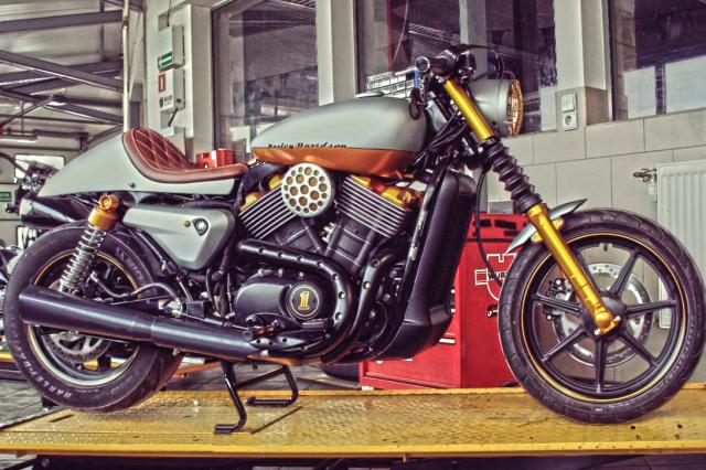 Harley-Davidson představil na Motosalonu přestavby