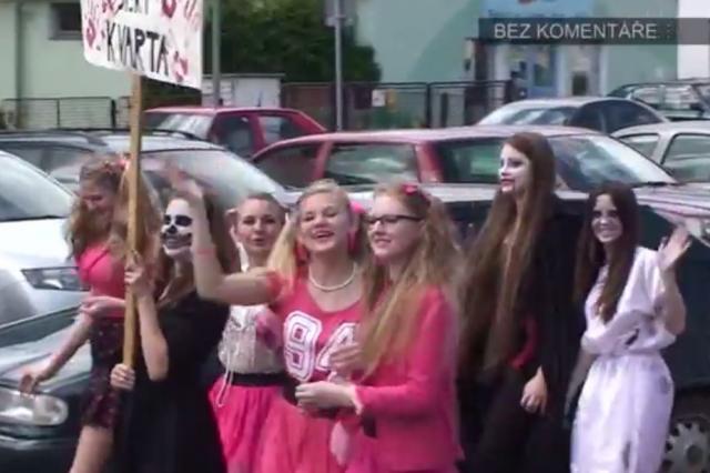 Majáles gymnázia Strakonice. Video z průvodu městem.