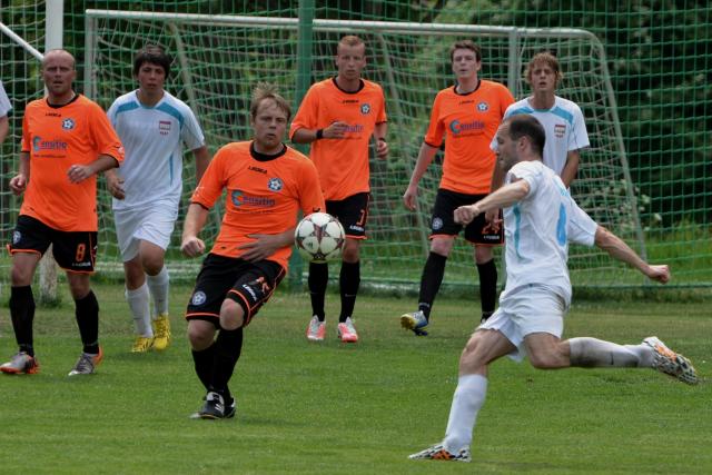 Fotbalisté Katovic nedali bernatickým šanci