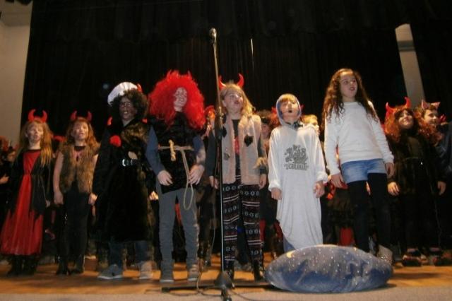 Vánoční akademie ZŠ a MŠ Štěkeň