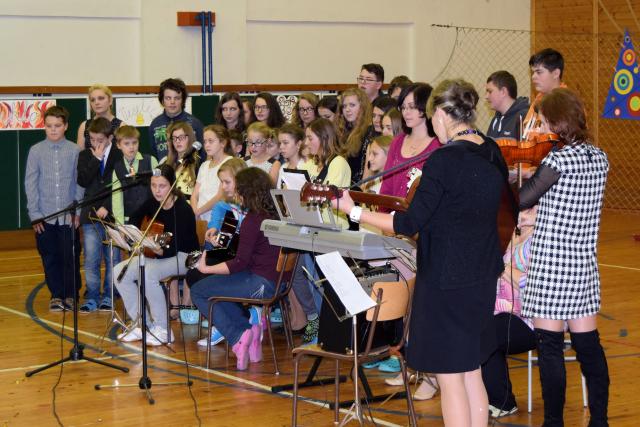 Vánoční koncert v ZŠ a MŠ Volenice