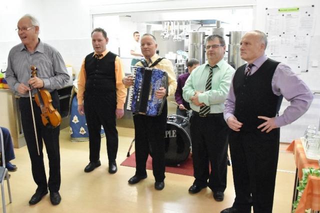 Jarní slavnost v Domově pro seniory v Lidické ulici